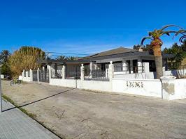 Casa - Chalet en venta en Sagunto de 600 m2 photo 0