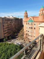 Piso en venta en València de 90 m2 photo 0