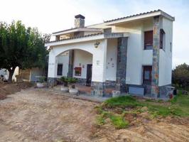 Casa - Chalet en venta en Tortosa de 294 m2 photo 0