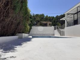 Casa - Chalet en venta en Chiva de 238 m2 photo 0