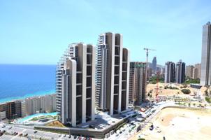 SE VENDE APARTAMENTO CON 3 DORMITORIOS EN URBANIZACION DE LUJO EN PLAYA PONIENTE, BENIDORM! photo 0