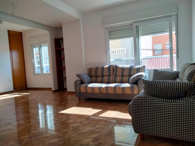 SE VENDE APARATMENTO DE UN DORMITORIO CON POSIBILIDAD DE DOS LA NUCIA photo 0