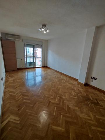 CARIHUELA SOL VENDE BONITO Y LUMINOSO PISO EN ARANJUEZ photo 0