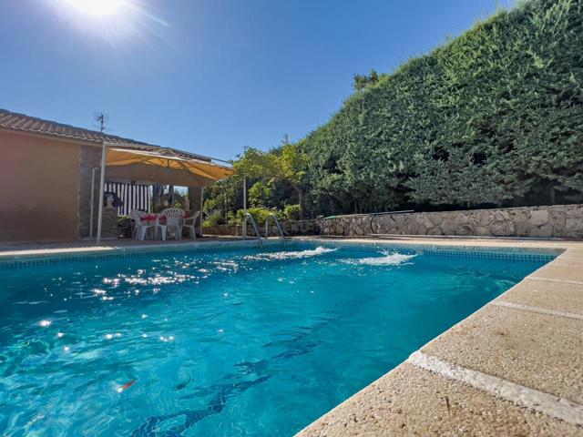 Acogedor Chalet con piscina en Santa Cruz de Pinares (Ávila) photo 0