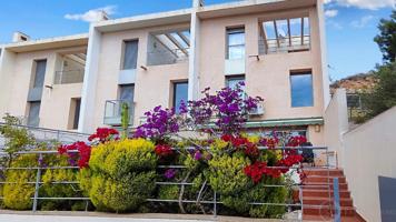 Unifamiliar Pareada En alquiler en Venta Lanuza, El Campello photo 0