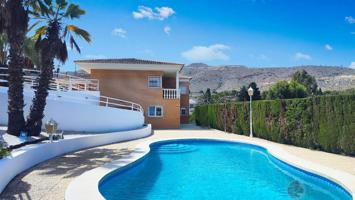 Casa De Campo En alquiler en Confrides, 17, Venta Lanuza, El Campello photo 0