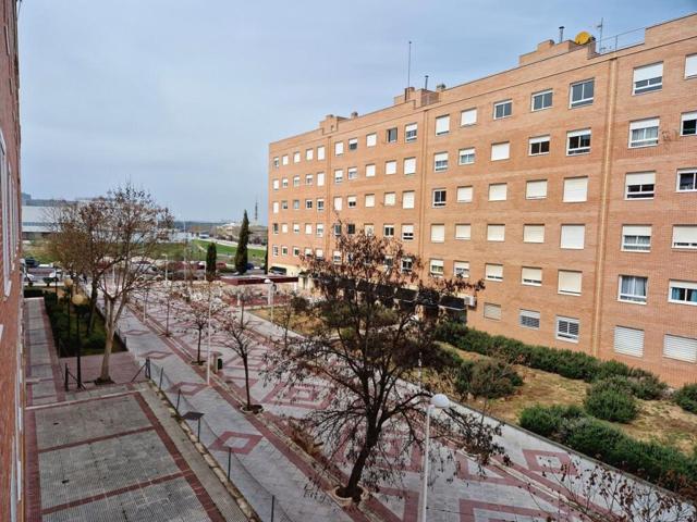 PISO RENTA LIBRE REFORMADO Y AMUEBLADO A 3&amp;#x27; DEL NUEVO HOSPITAL photo 0