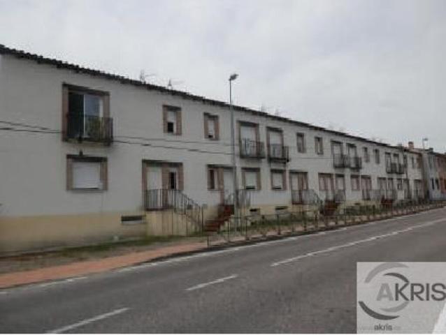 VENTA VIVIENDA EN SAN ROMAN DE LOS MONTES photo 0