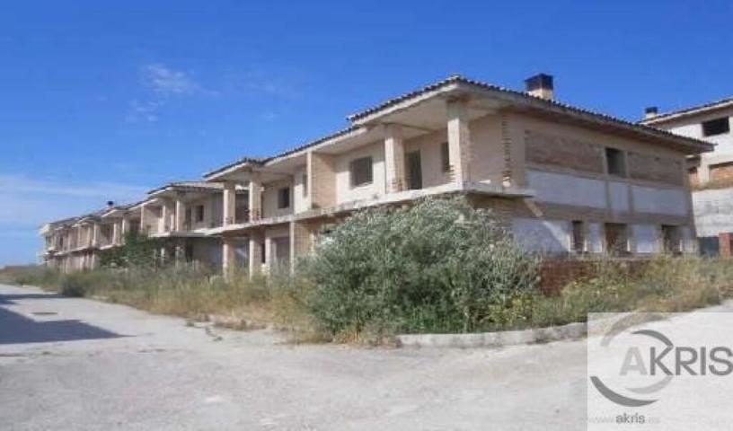 VIVIENDA UNIFAMILIAR EN NOMBELA photo 0