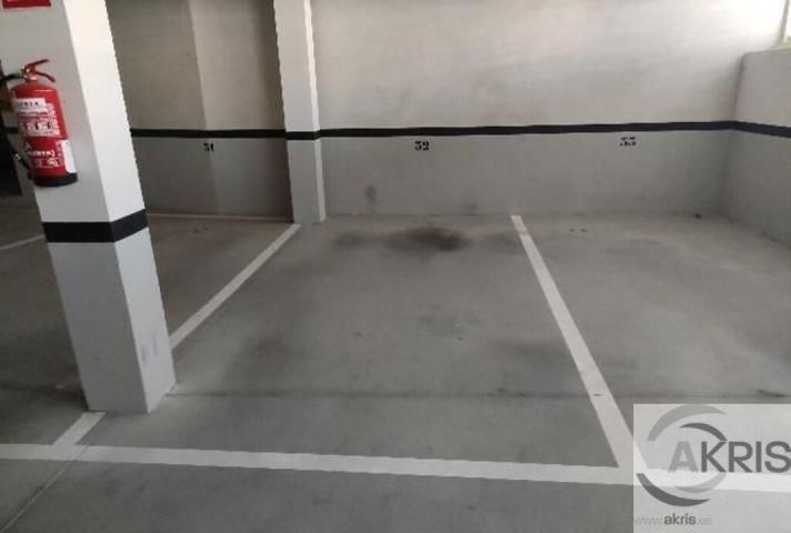 Plaza De Parking en venta en Pulgar de 10 m2 photo 0
