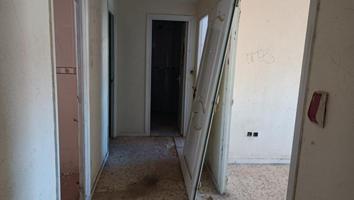 Piso a Reformar photo 0