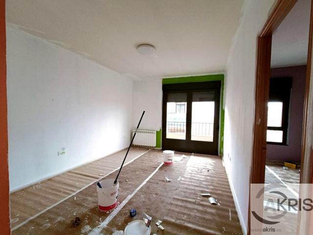 Piso en venta en Fuensalida de 75 m2 photo 0