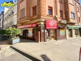 LOCAL COMERCIAL EN ESQUINA CON MAGNIFICA UBICACION EN PLAZA SANTA RITA photo 0