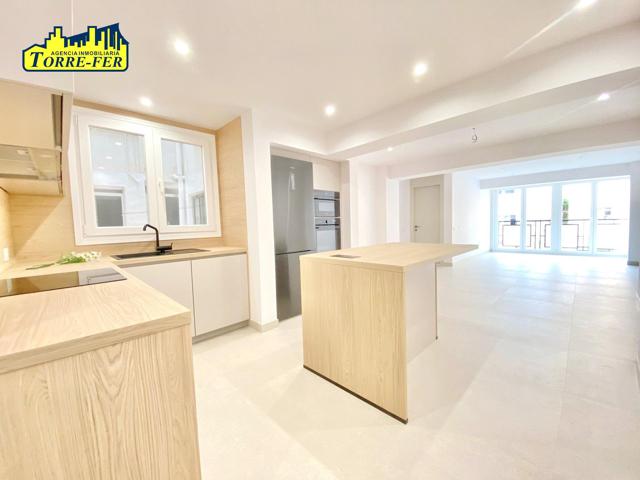 ¡ESPECTACULAR VIVIENDA REFORMADA JUNTO A LOS JUZGADOS! photo 0