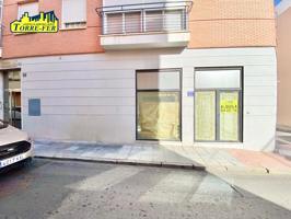 LOCAL COMERCIAL EN CALLE RESTOY photo 0