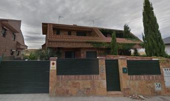 Chalet pareado en venta en calle Blasco Ibáñez de Quijorna. photo 0