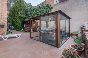 PIS EN VENDA AMB PISCINA AL BELL MIG DE MANRESA photo 0