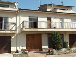CASA UNIFAMILIAR ADOSADA EN VENDA - STA EUGENIA DE BERGA photo 0