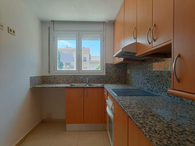 PIS 2 HABITACIONS AMB TERRASSA GRAN EN VENDA - VIC photo 0
