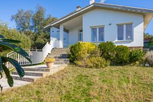 CASA A 4 VENTS AMB JARDÍ EN VENDA A FOLGUEROLES photo 0