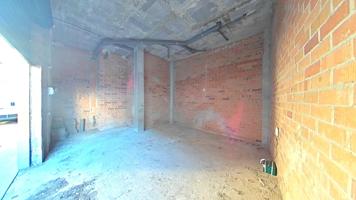 LOCAL COMERCIAL A REFORMAR EN EL VENDRELL photo 0
