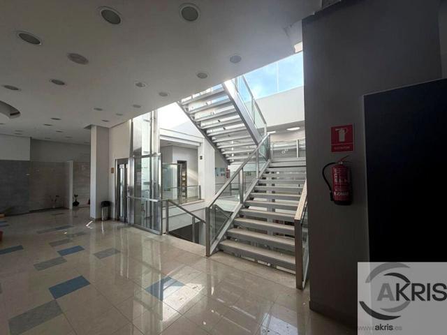 Edificio en alquiler ideal para su negocio photo 0