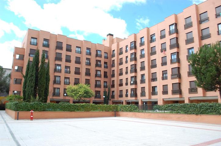 Apartamento turístico en Venta en Rejas photo 0