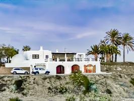 Casa-Chalet en Venta en Aguamarga Almería photo 0