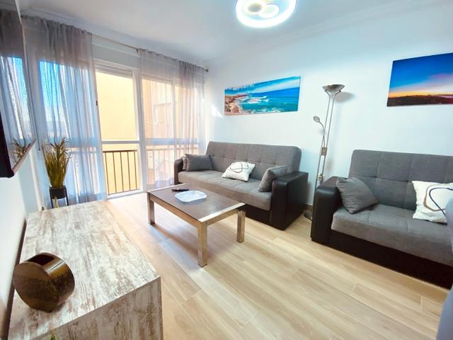 Tu piso ideal a un paso de la Playa de Regla photo 0