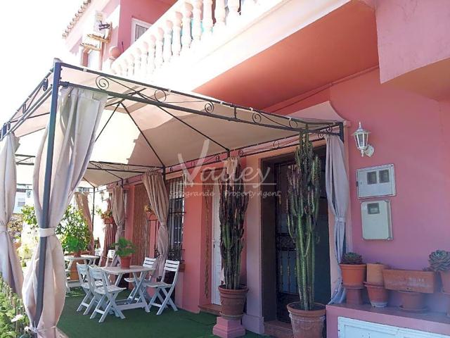 Se vende edificio con 8 apartamentos en Pueblo Nuevo de Guadiaro photo 0