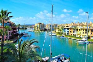 Piso en alquiler en Sotogrande de 136 m2 photo 0