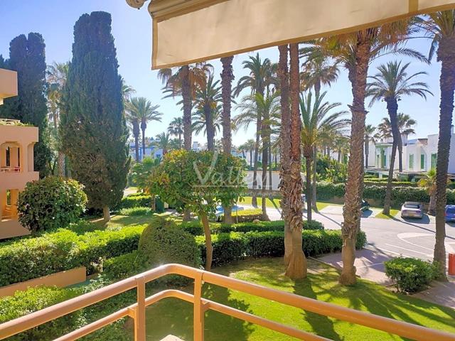 Alquiler apartamento en Paseo de Mar, Sotogrande. Diponible Agosto photo 0