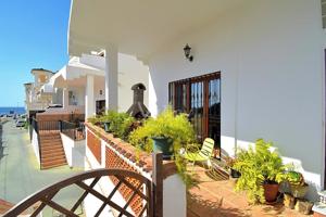 Adosado en venta en Torreguadiaro de 104 m2 photo 0