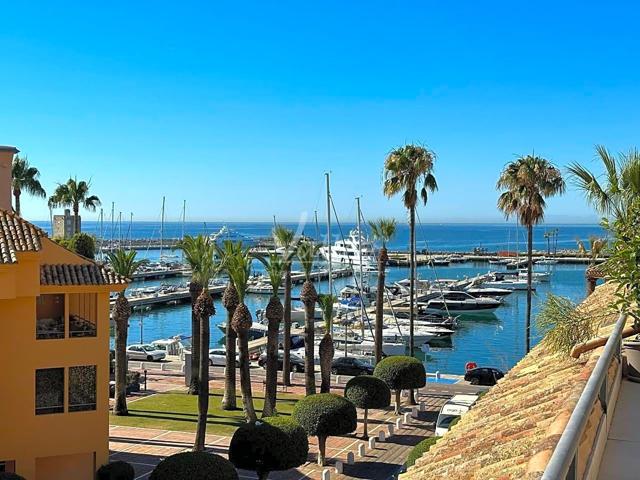 Venta de espectacular ático en Puerto de Sotogrande. photo 0