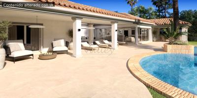 Villa exclusiva con reforma integral en la zona A de Sotogrande Costa photo 0