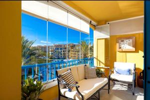 Alquiler de apartamento en Guadalmarina, Sotogrande photo 0