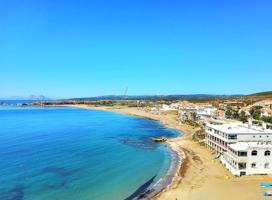 Apartamento en alquiler en Torreguadiaro de 70 m2 photo 0