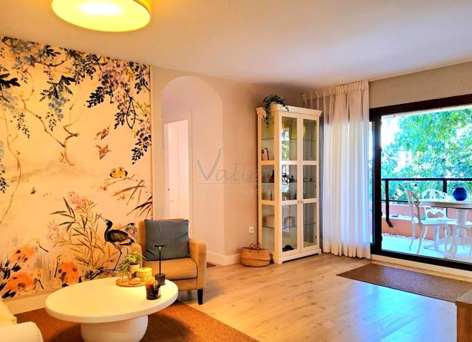 Apartamento en alquiler en Sotogrande de 106 m2 photo 0