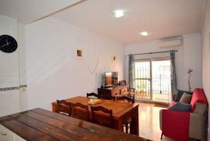 Apartamento en alquiler en Torreguadiaro de 70 m2 photo 0