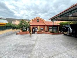 Venta de Chalet Independiente en Venta en Santa Margarita, La Línea de la Concepción photo 0