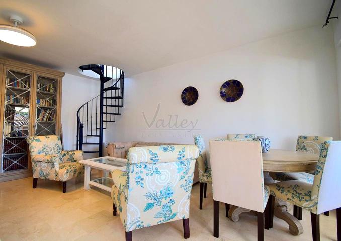 Ático en alquiler en Guadiaro de 120 m2 photo 0