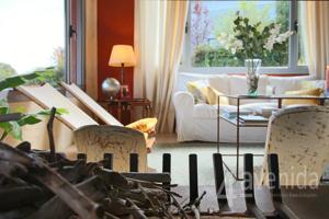 Descubre Casa de Babel: ¡Un oasis de tranquilidad, belleza y vistas impresionantes! photo 0