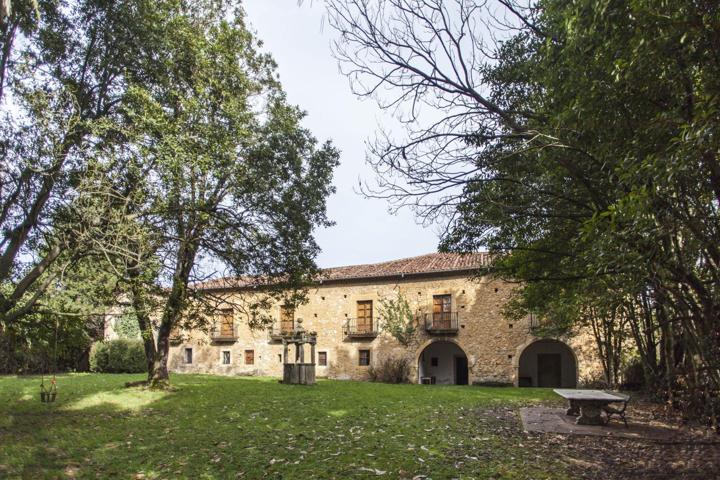 Excepcional Palacio en el Corazón de Asturias. photo 0