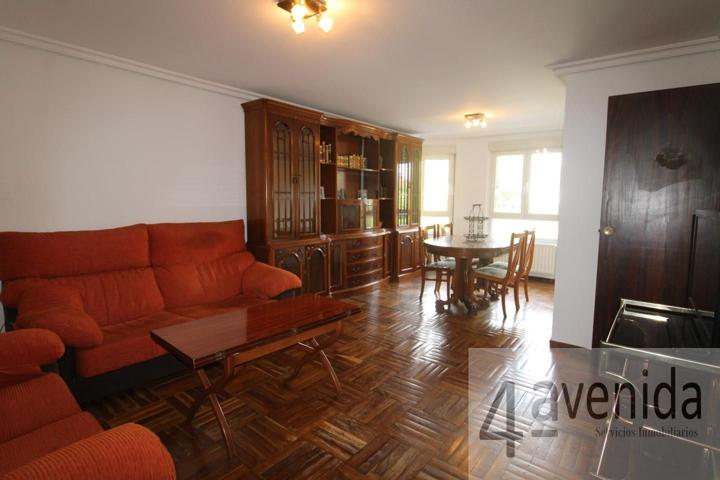 UN GRAN PISO CON MUCHAS POSIBILIDADES photo 0