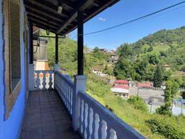 Casa adosada en Ciaño. Langreo photo 0