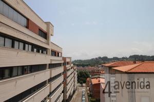 Piso en venta en Luanco de 71 m2 photo 0