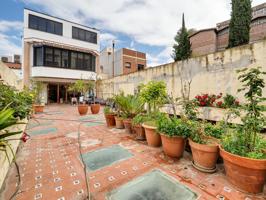 Única propiedad con gran terraza en el centro de Sant Just Desvern photo 0