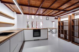Oficina en alquiler en Sarrià – Espacio versátil photo 0
