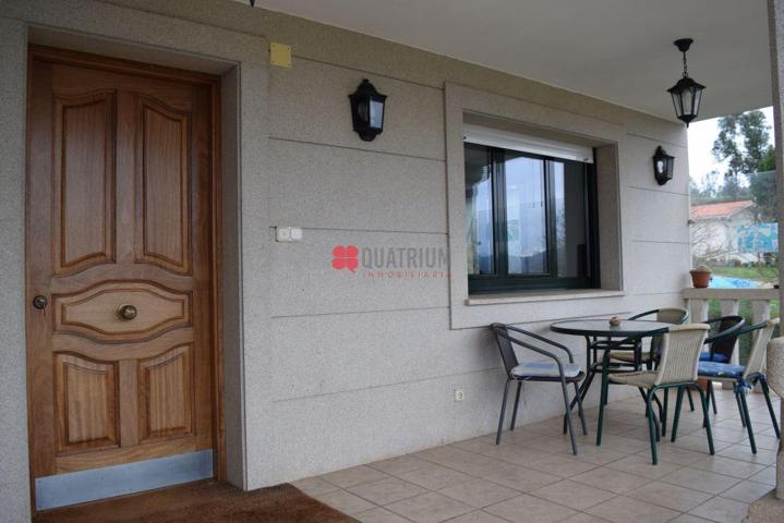 Casa De Pueblo en venta en Boqueixón de 444 m2 photo 0