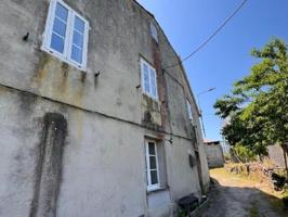 Casa De Pueblo en venta en Rianxo de 159 m2 photo 0